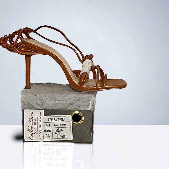 NIB Azalea Wang - Picture 5 of 11